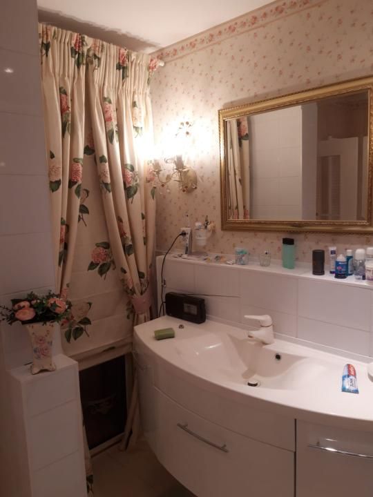 Apartament 4 camere în casă tip elvetian, cu teren propriu, garaj și grădină – fotografia 26 din 31
