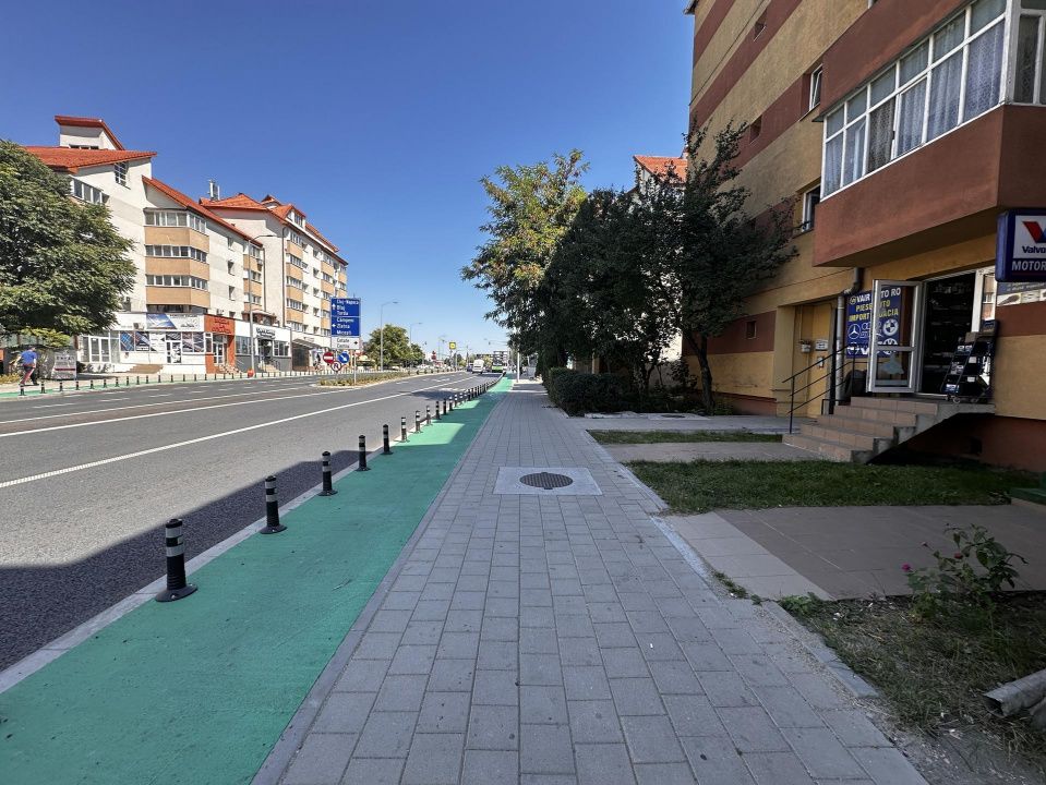 INCHIRIERE Spatiu Comercial CETATE Bulevard 34 mp. Centrala Termopane Contoare – fotografia 13 din 25