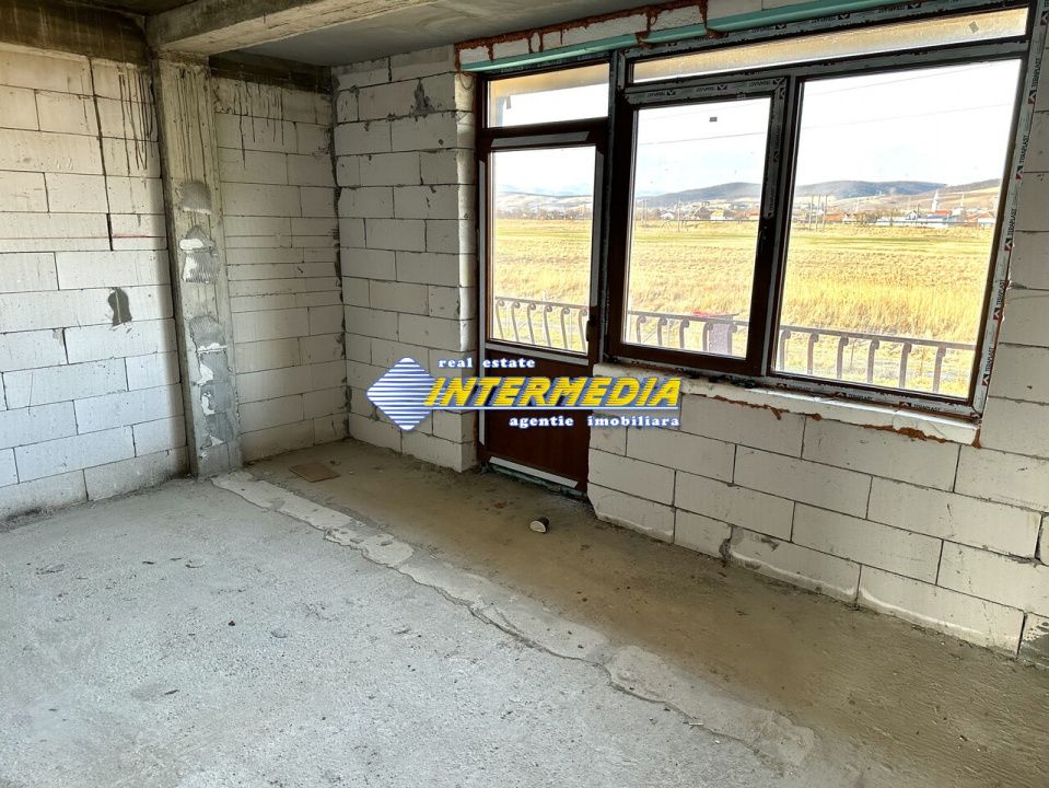 Casa noua tip duplex de vanzare – fotografia 8 din 12