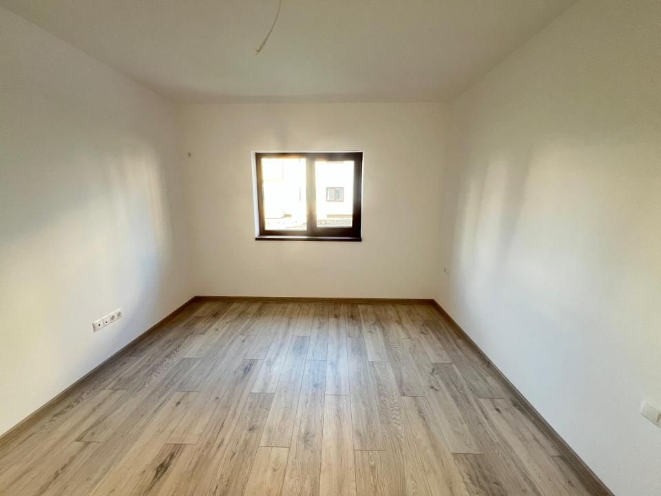 Apartament-3-Camere-Decomandat-73mp-Utili-Balcon-5mp-Parcare-Sanpetru-Residence – fotografia 8 din 17