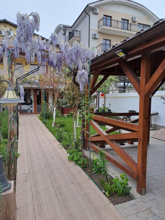Casă P+1+M de vânzare, 5 camere, foișor, bucătărie de vară, zona Mamaia Sat – fotografia 15 din 18