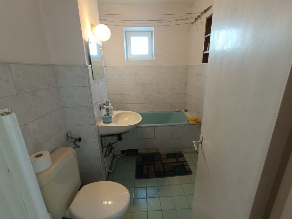 Apartament cu 4 camere de vânzare - Reghin 0 comision. – fotografia 9 din 10