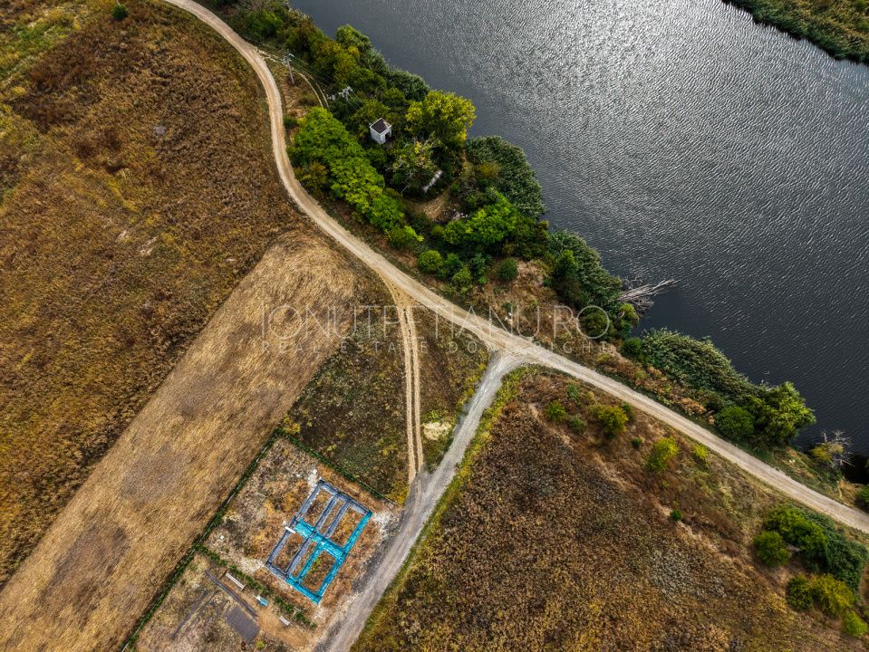 Teren cu vedere la lac Corbeanca - Petresti – fotografia 18 din 19