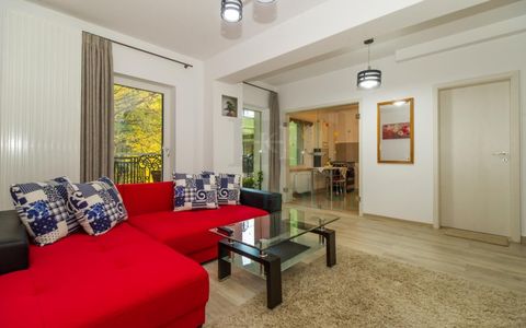 Apartament intim, langa rezervatie, zona centrala.