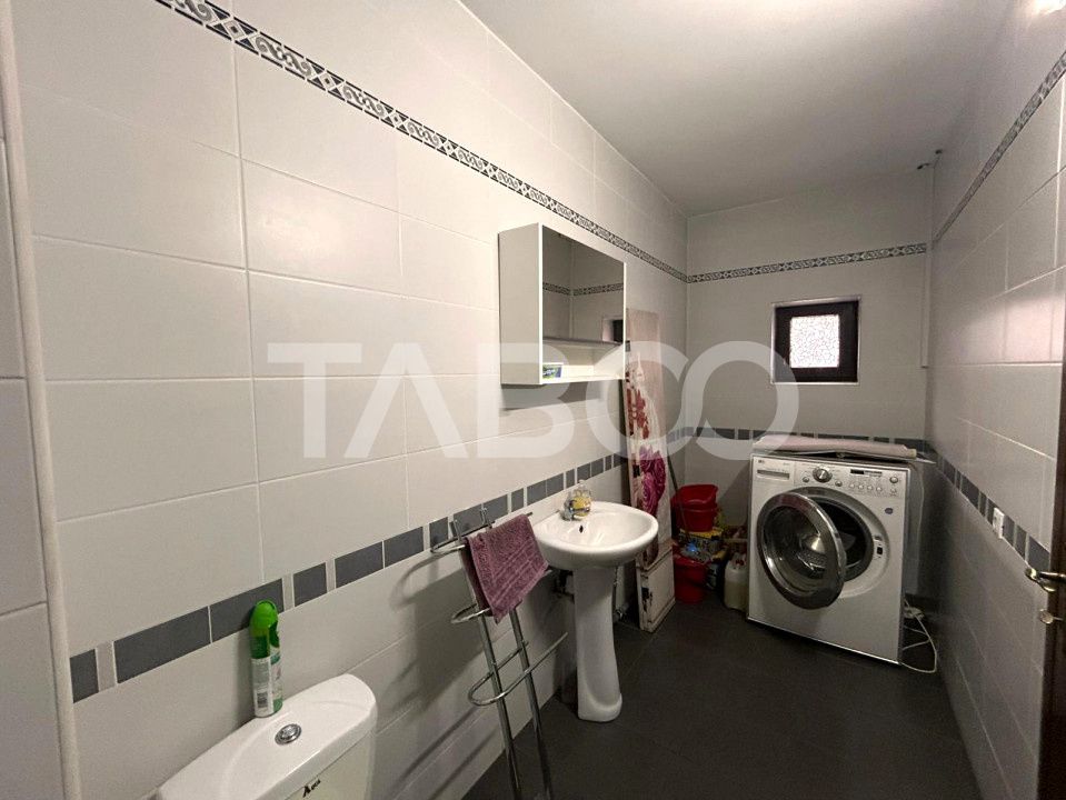 Casa de vanzare cu 5 camere garaj incalzit 2 bai in zona Tilisca Sibiu – fotografia 16 din 36