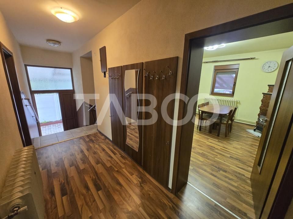 Casa individuala de vanzare 120mp 4 camere si curte 1310mp Gusterita – fotografia 16 din 42