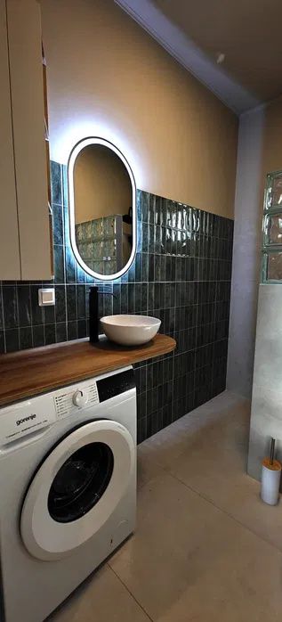 Apartament 2 camere la casa - curte - 2 locuri de parcare - Central – fotografia 7 din 8