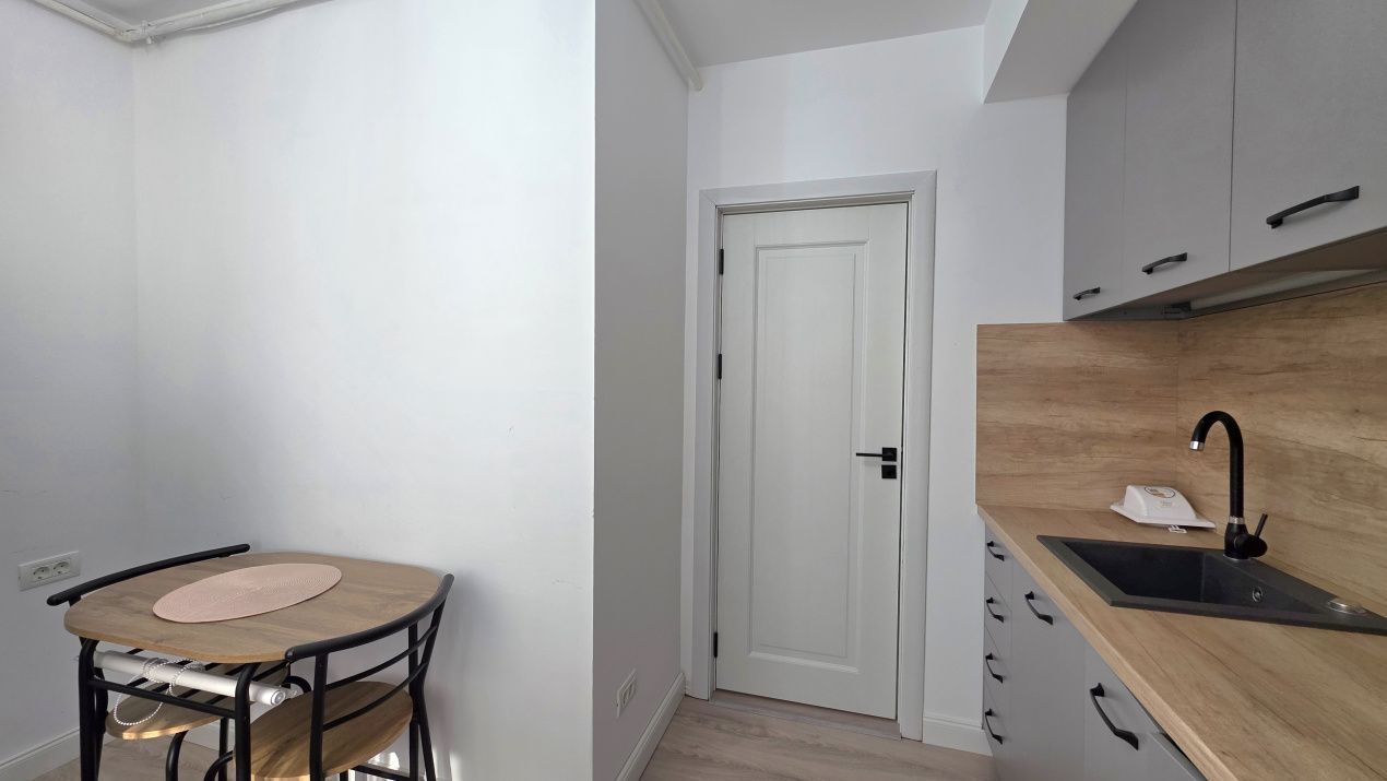 Studio cu terasa spatioasa | Mamaia Nord | 200 m de plaja – fotografia 4 din 10