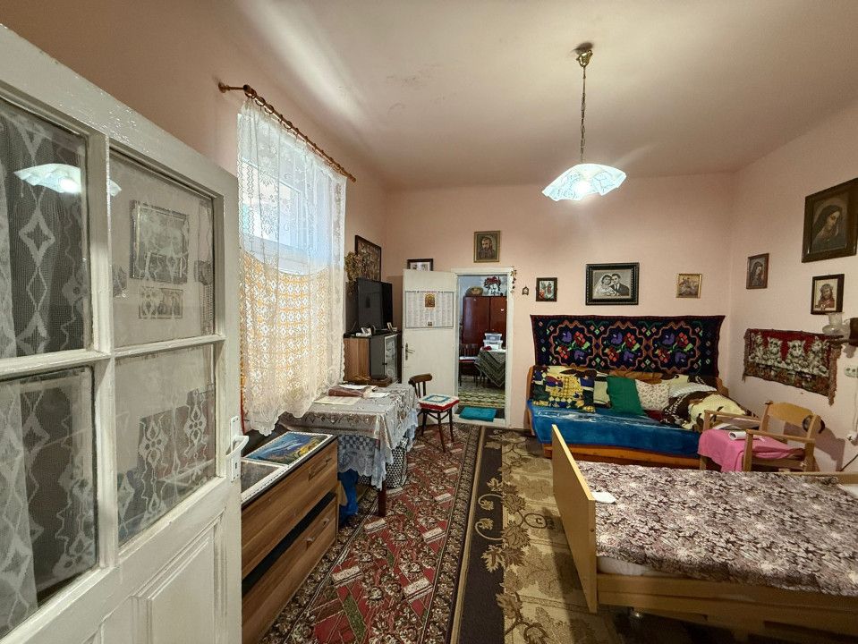 Casa cu 2 camere, curte comuna,  52mp utili -  Zona Iosefin – fotografia 3 din 9