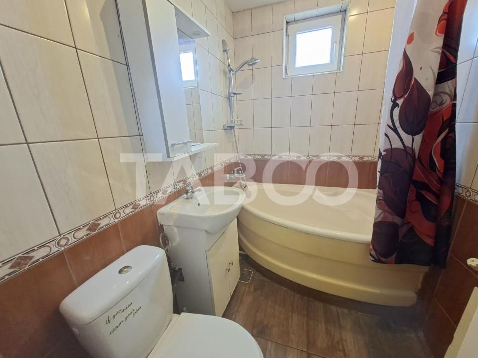 Apartament de vanzare cu 3 camere si balcon Mihai Viteazul lift – fotografia 17 din 22