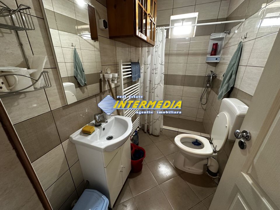 Spatiu 90 mp de inchiriat in Centru Alba Iulia zona Finante – fotografia 10 din 13