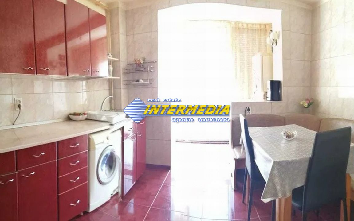 Apartament 2 Camere decomandat de vanzare zona Centru in Alba Iulia finisat – fotografia 5 din 9