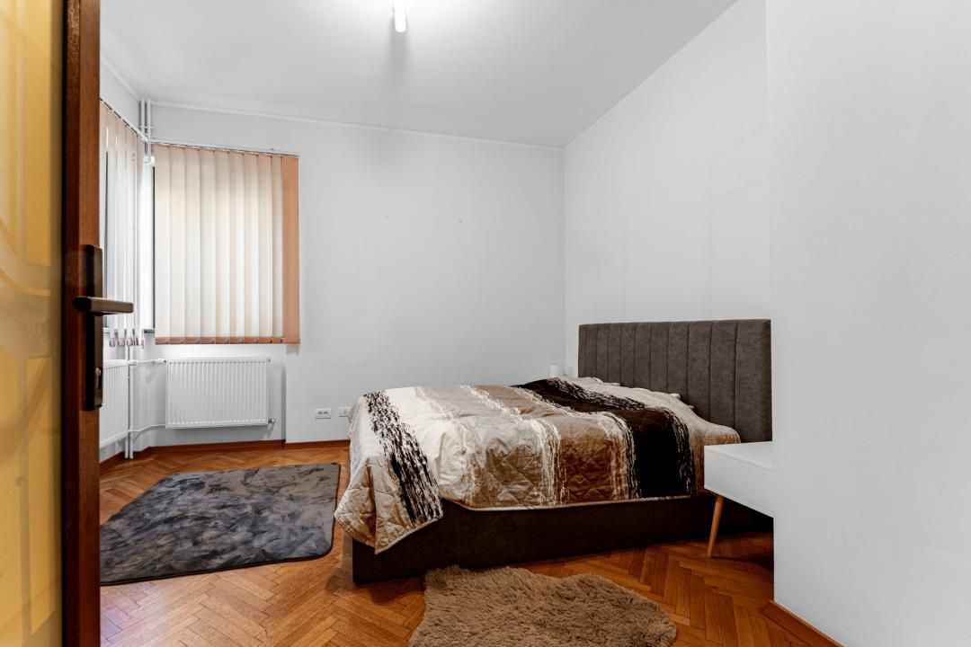 7 Camere | 2016 | 7 minute metrou | 200 mp teren | 2 x Parcare – fotografia 17 din 25