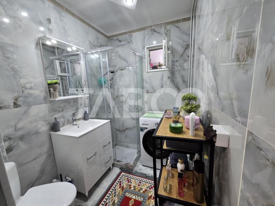 Apartament de vanzare 3 camere balcon mobilat totul nou Mihai Viteazul – fotografia 7 din 15