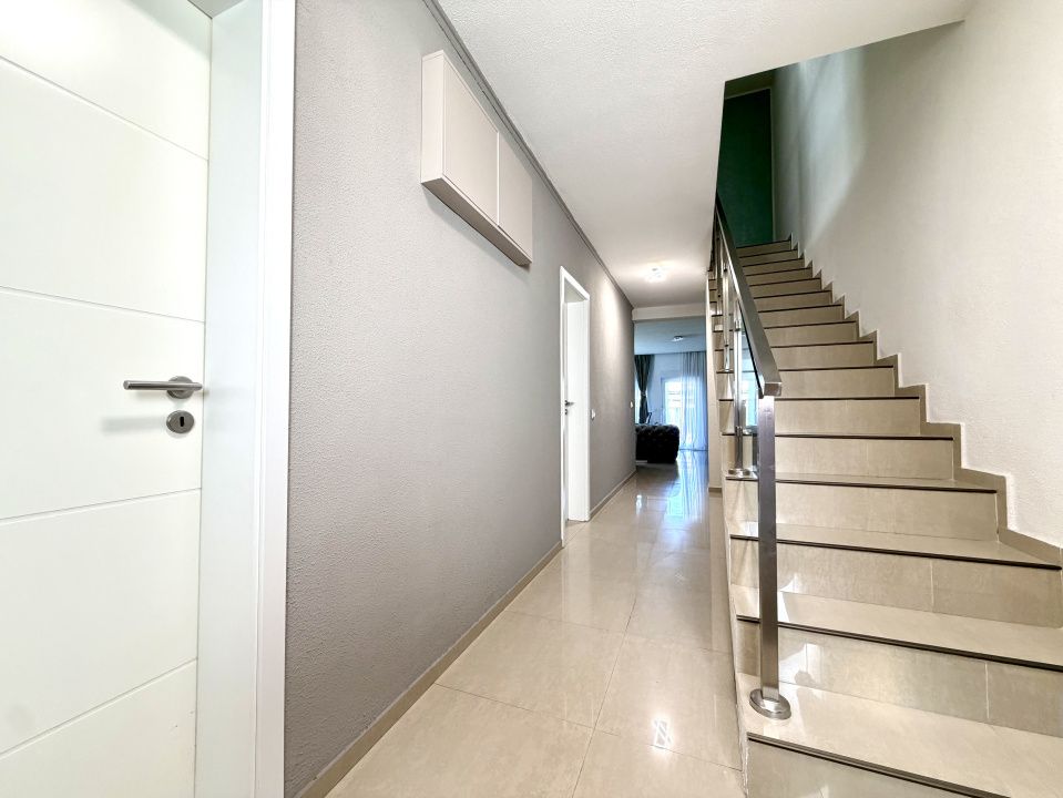 Duplex elegant cu 4 camere, 135 mp utili - zona Aradului – fotografia 11 din 15