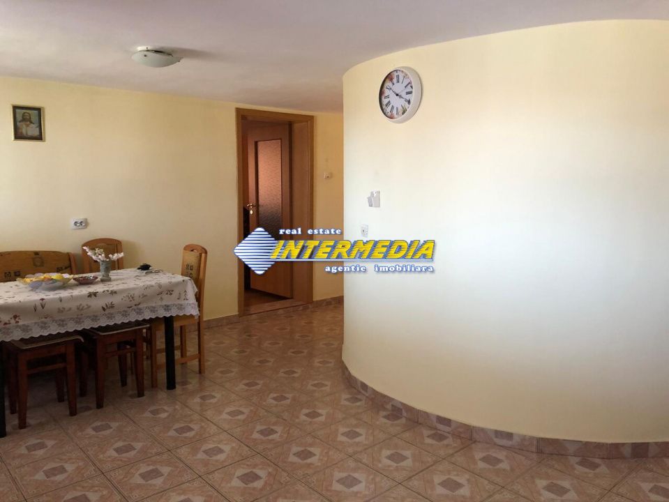 Casa deosebita  D+P+E de vanzare CETATE cu 900 mp. teren – fotografia 3 din 20