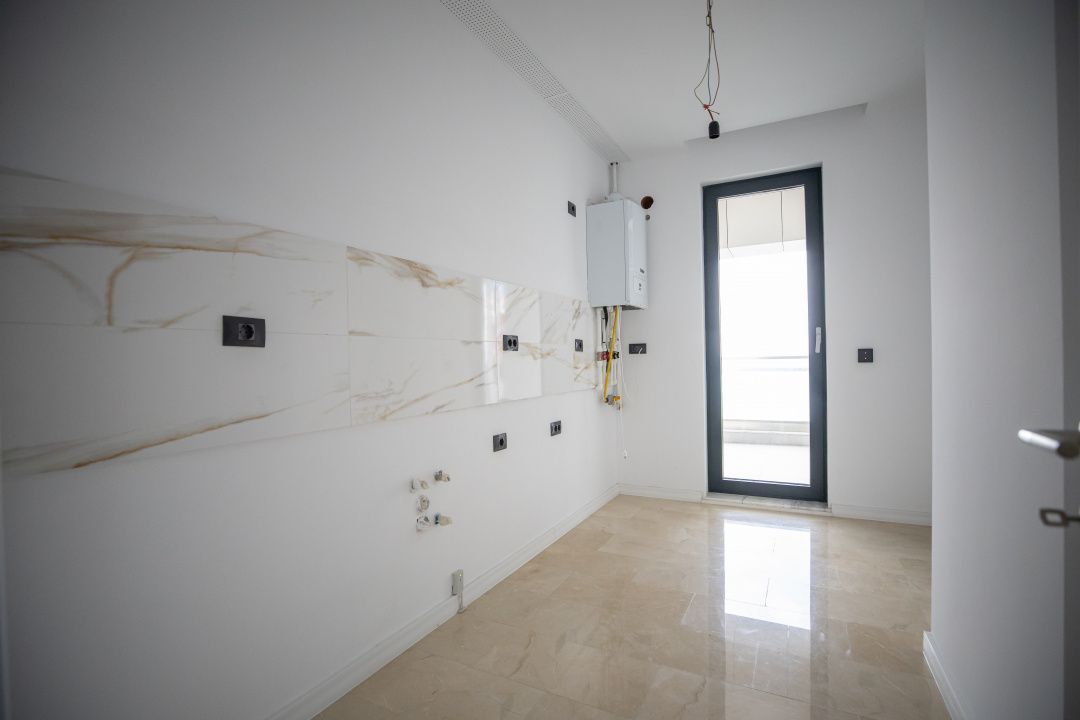 EXCLUSIVITATE Apartament PREMIUM CU VEDERE FRONTALĂ LA MARE – FALEZA NORD – fotografia 9 din 55