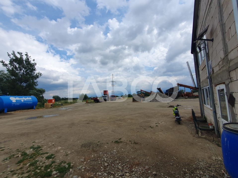 Teren si hala 42.000 mp + zona administrativa la 7 minute de Fagaras – fotografia 11 din 11