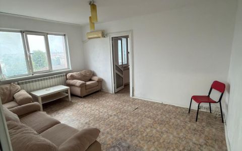 Apartament 2 camere de vânzare în Tomis Nord – semidecomandat, centrală proprie