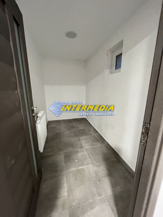 Spatiu comercial de vanzare in Alba Iulia zona Cetate finisat complet – fotografia 2 din 10
