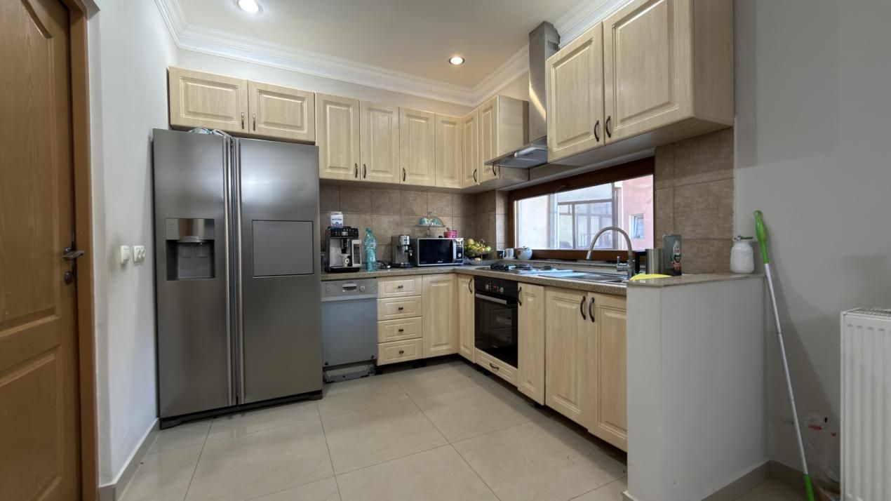 Casa individuala P+E+M cu 7 camere, garaj 140mp, 1084mp teren - Timisoara – fotografia 12 din 31