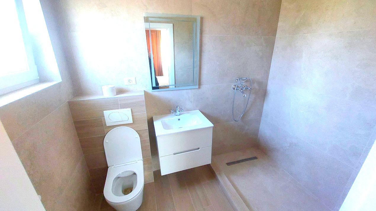 Casa Noua, moderna de vanzare in zona Cetate Piata, mobilata si utilata – fotografia 13 din 14