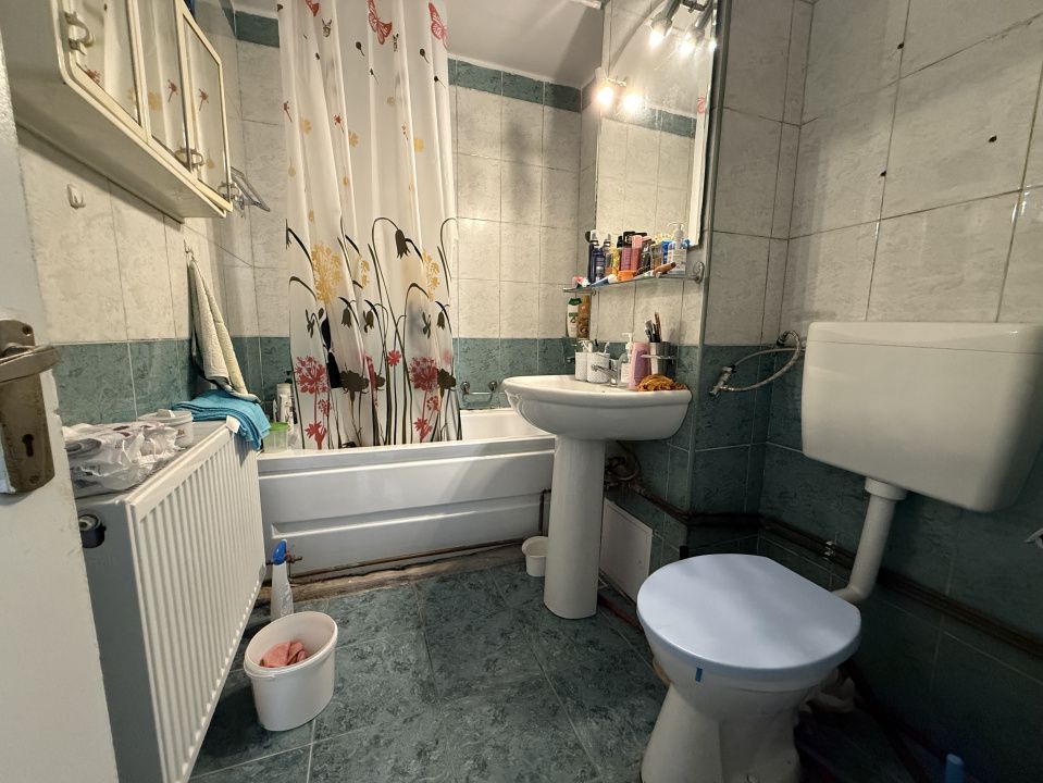 Apartament spatios, 3 camere, decomandat, 82 mp, parter - Lipovei – fotografia 6 din 7