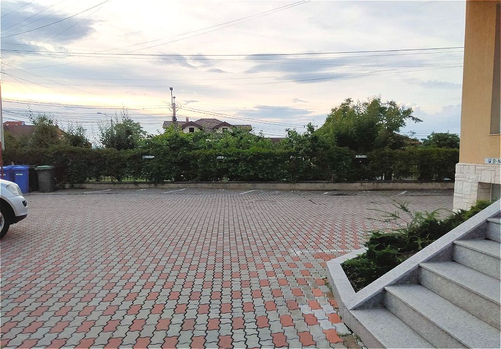 Spațiu birouri 148 mp în vilă | Etaj integral | 2 parcări incluse – fotografia 3 din 5