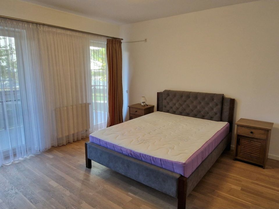 Apartament cu o camera si terasa, Iris – fotografia 4 din 11