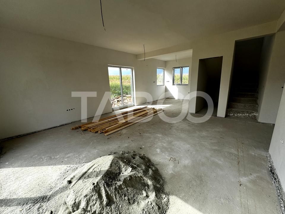 Casa individuala 5 camere 119 mpu carport teren 478 mp Sura Mica Sibiu – fotografia 2 din 18