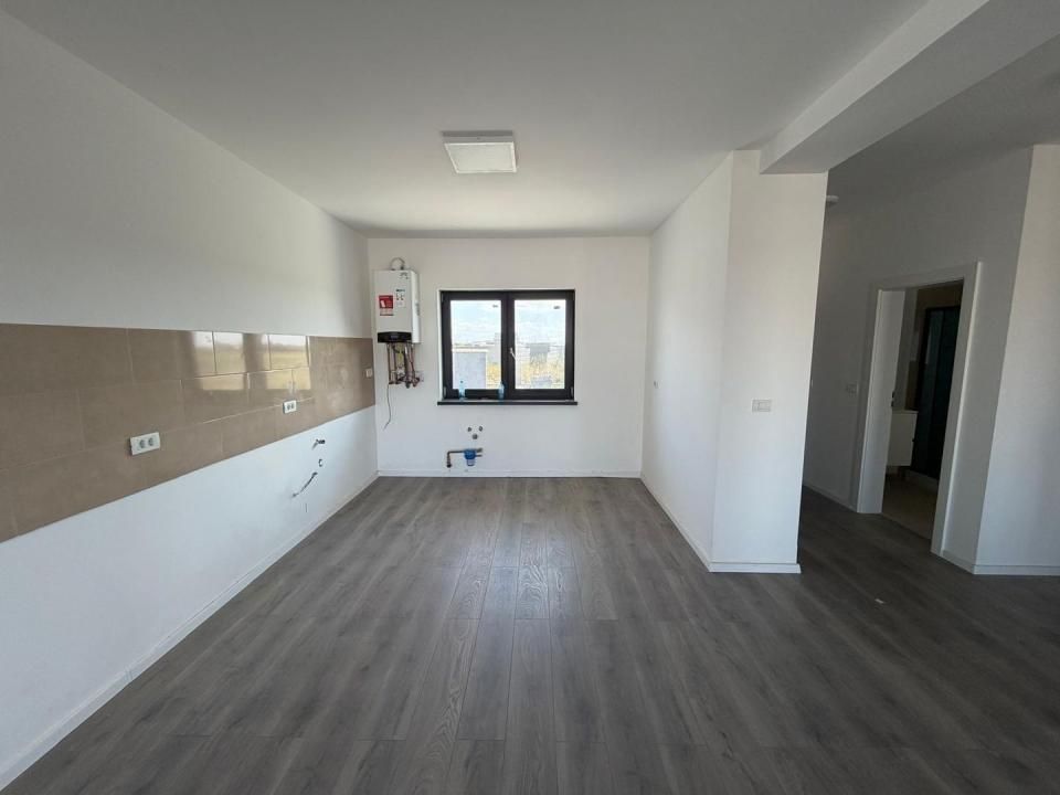 Duplex | COMISION 0 | Curte amenajata | Toate utilitatile | 3 Bai | – fotografia 4 din 18