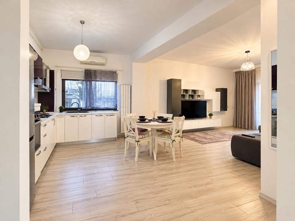 Vânzare Apartament Universitate Campus bloc p+2 – fotografia 1 din 32