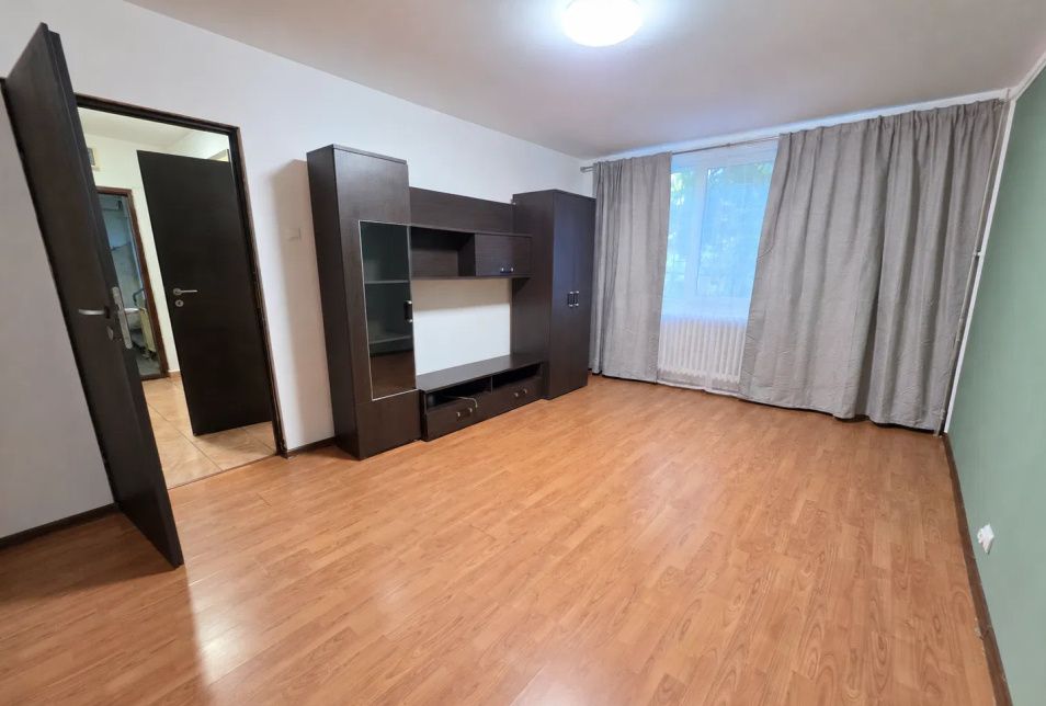 Garsoniera Drumul Taberei Metrou 300 m – fotografia 1 din 7