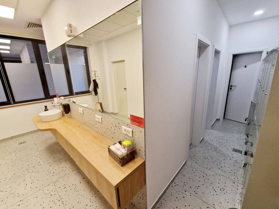 Spatiu comercial sau pentru birouri – fotografia 21 din 25