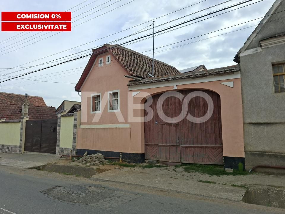 Casa individuala de vanzare in Poplaca -acces auto si strada asfaltata – fotografia 3 din 16