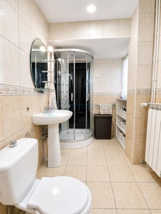 Casa cu 5 camere, singur in curte, cu Garaj zona Iosia, Oradea – fotografia 8 din 15