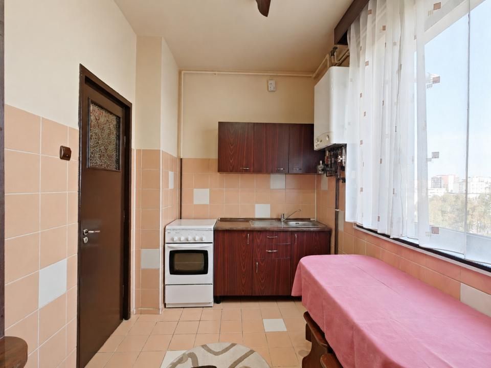 Vânzare apartament cu 2 camere, decomandat, mobilat și utilat - Bld. Griviței – fotografia 3 din 14