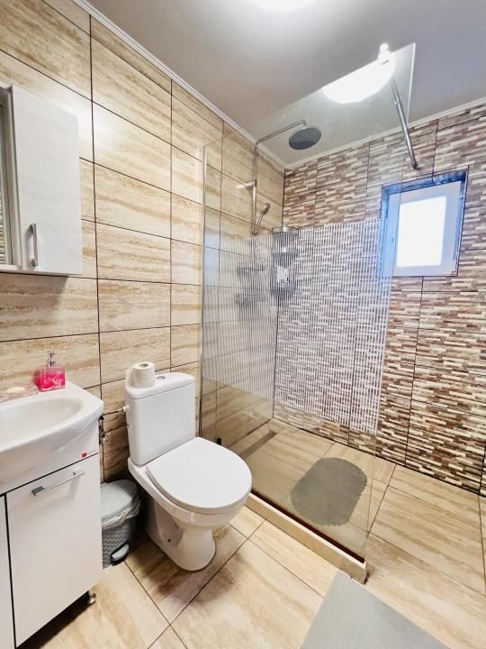 Vila  noua ,la cheie  în Ghioroc Arad – fotografia 8 din 24