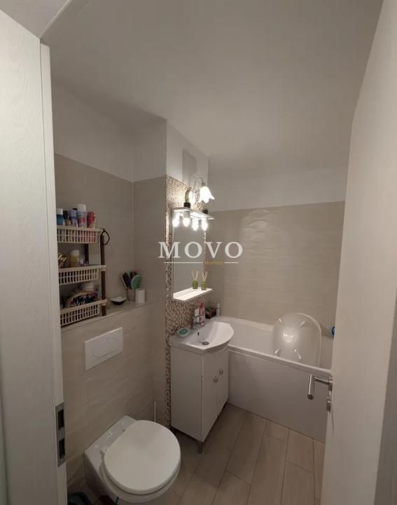 Apartament 3 camere decomandat | 65mp | 2 Bai | Boxa la subsol | Zona Soarelui – fotografia 6 din 8