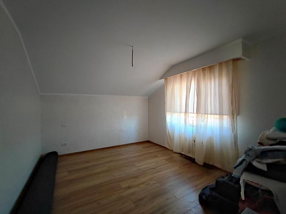 Casa P+M cu 5 camere de vanzare in Valu lui Traian, comision 0% – fotografia 18 din 29