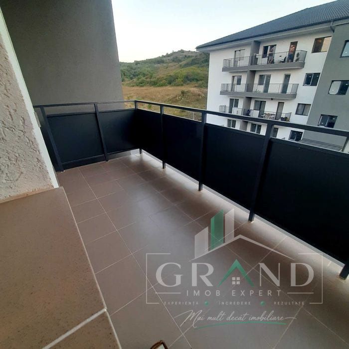 Garsoniera cocheta  37mp util |balcon 8mp | zona Sesul de Sus – fotografia 6 din 6
