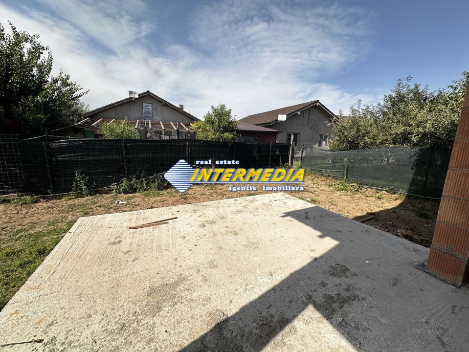 Vanzare Casa Individuala P+M la Rosu cu 345 mp teren si utilitati in Alba Iulia – fotografia 15 din 17