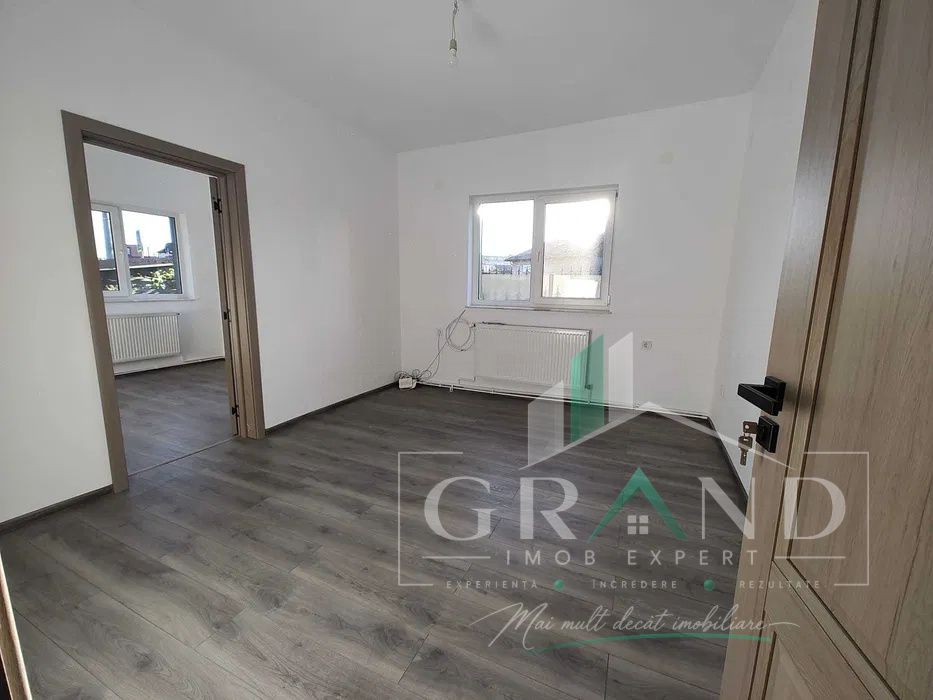 Casa Moderna | 5 Camere | Curte Interioara | Garaj | Parcare | Iris/Oasului – fotografia 2 din 8