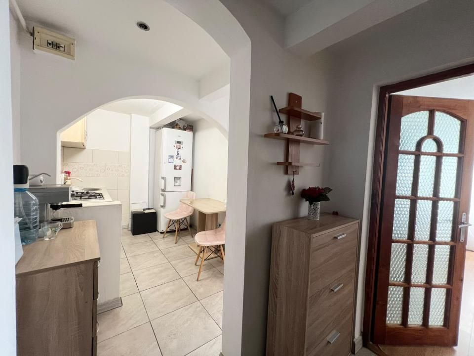 Apartament 2 camere, decomandat, 41 mp utili, etaj 2 - zona Garii – fotografia 7 din 8