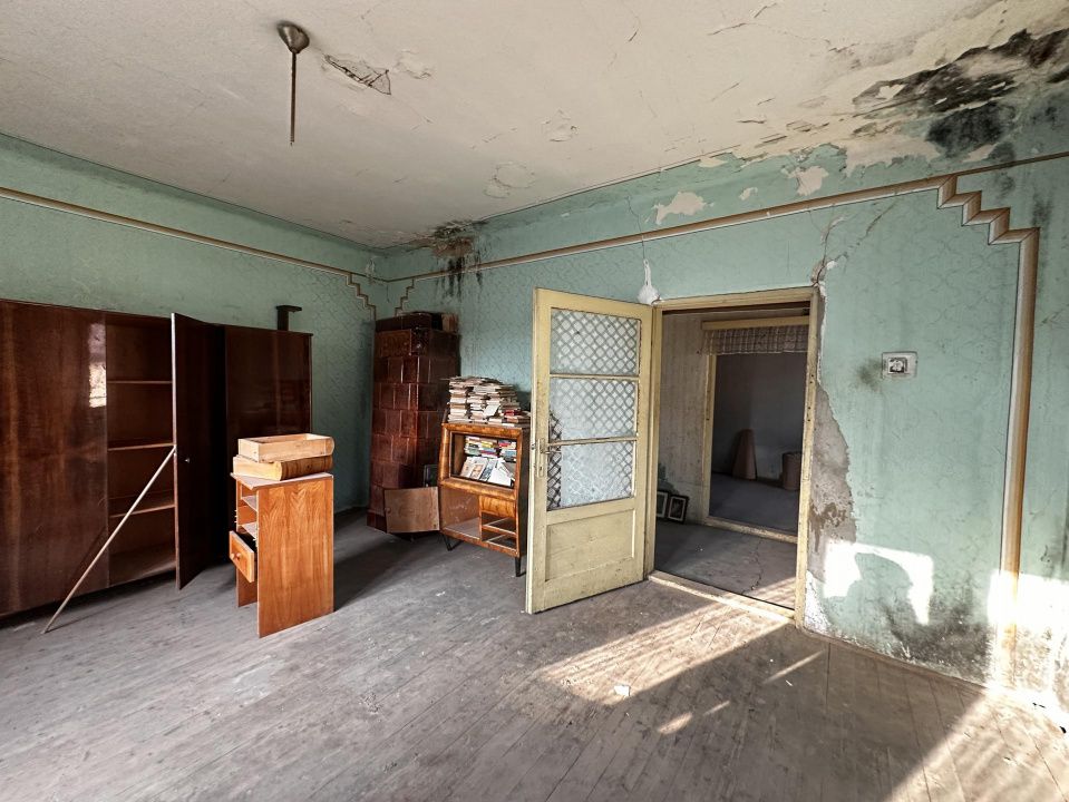 OKAZIE! Casa Veche Barabant 1242mp Teren d=17m Gard Asfalt Bransamente Utilitati – fotografia 8 din 15