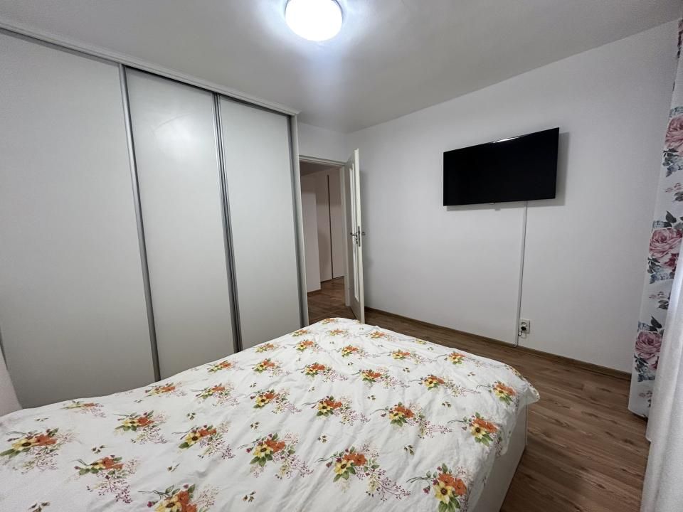 Apartament 3 camere - spațios la parter, ideal locuință sau investiție – fotografia 2 din 11
