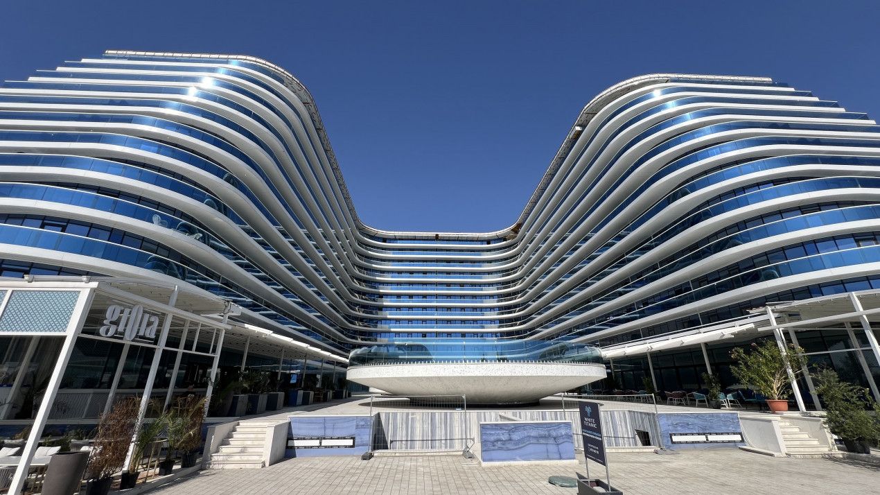 Apartament 2 camere in prima linie la mare , complex WHITE TITANIC – fotografia 3 din 14