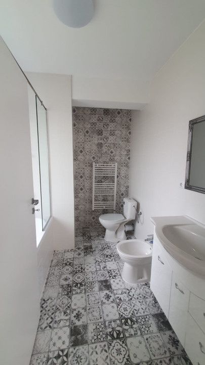 Casa individuală de închiriat în Dezmir, stradă privată – fotografia 11 din 12