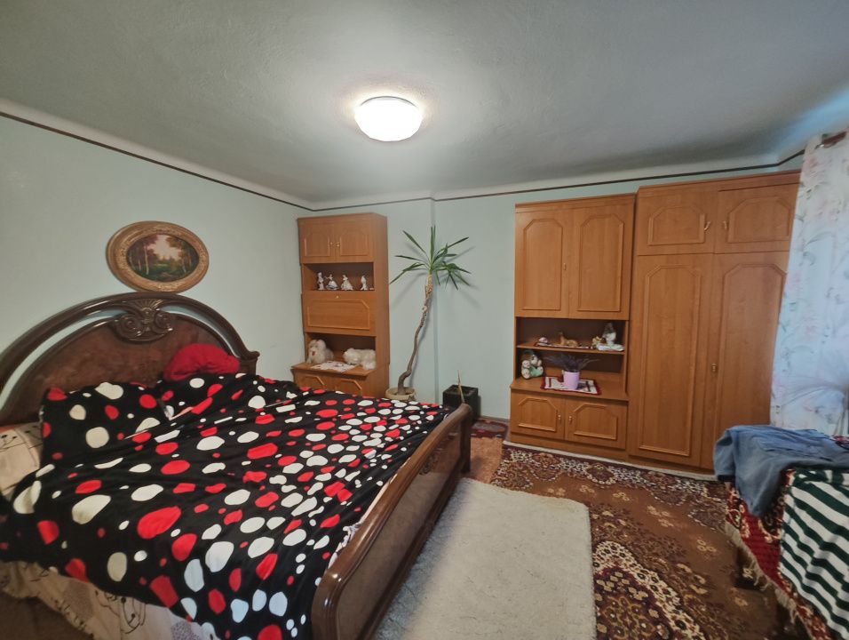 Casa 4 camere, teren 250 mp, localitatea Podari, zona Profi Loco. – fotografia 5 din 12