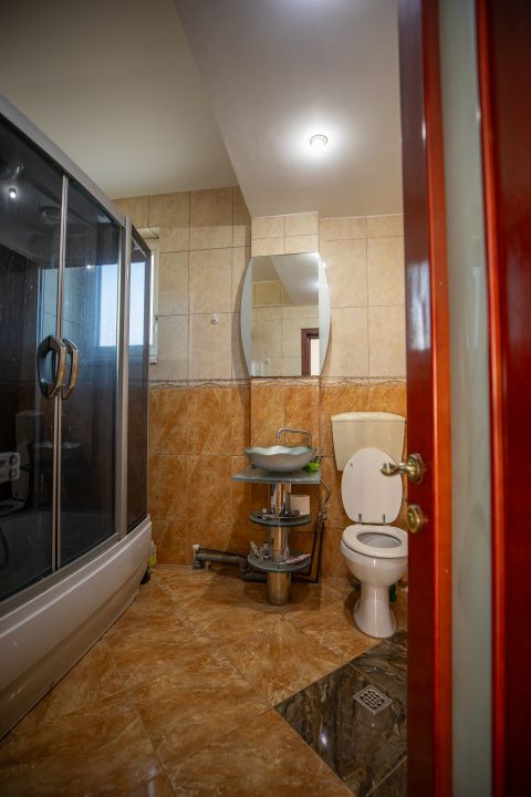 Casă P+1 de vânzare în Năvodari – 250 mp utili, teren 558 mp │Comision 0% – fotografia 32 din 45